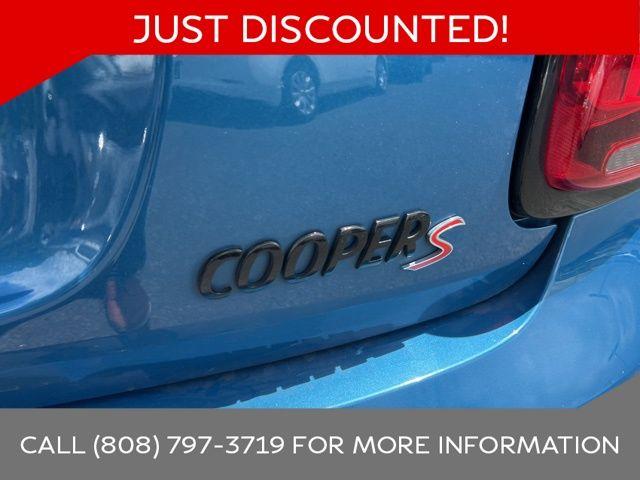 2023 MINI Cooper S Hardtop 2 Door Vehicle Photo in Kaneohe, HI 96744