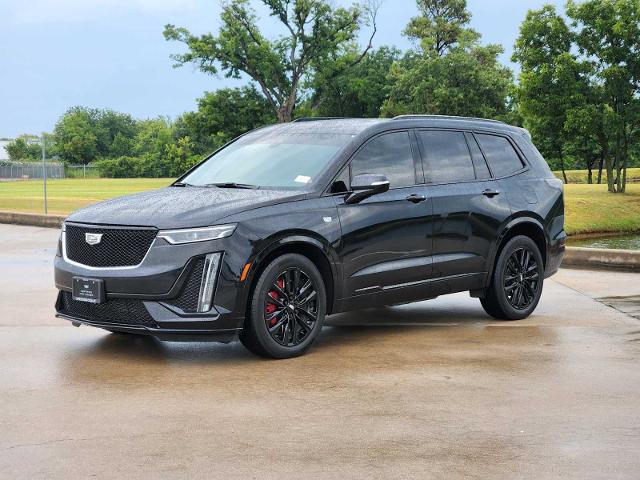2022 Cadillac XT6 Vehicle Photo in DENTON, TX 76210-9321