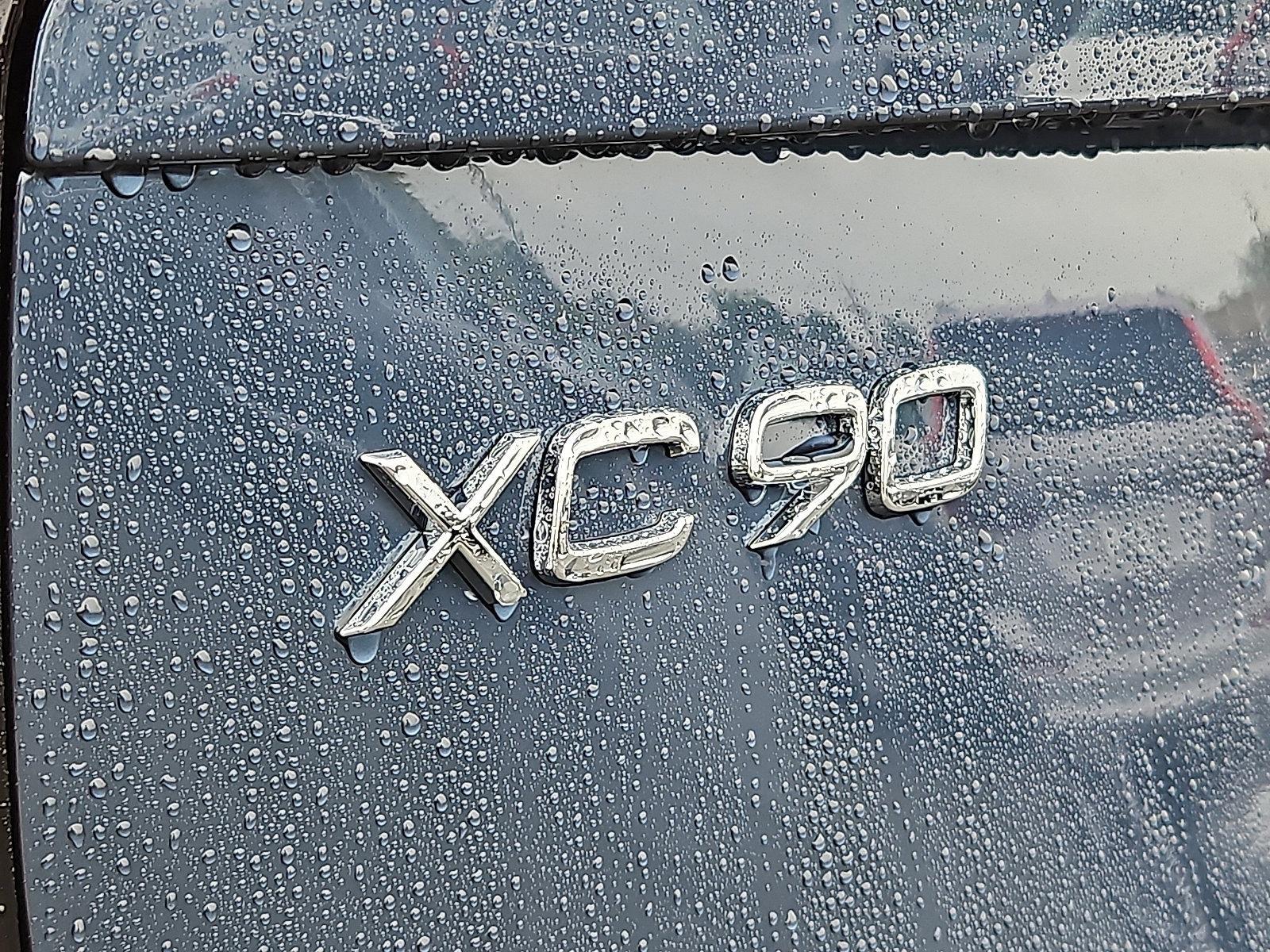 2026 Volvo XC90 Vehicle Photo in Trevose, PA 19053