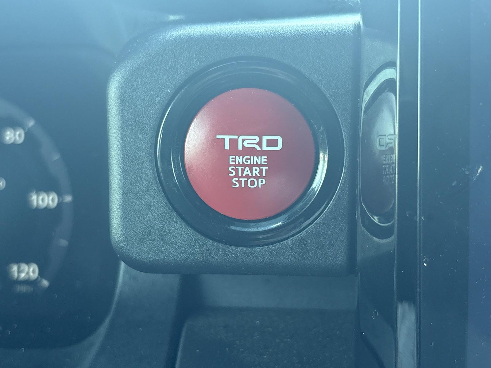 2024 Toyota Tacoma 4WD Vehicle Photo in Mechanicsburg, PA 17050-1707