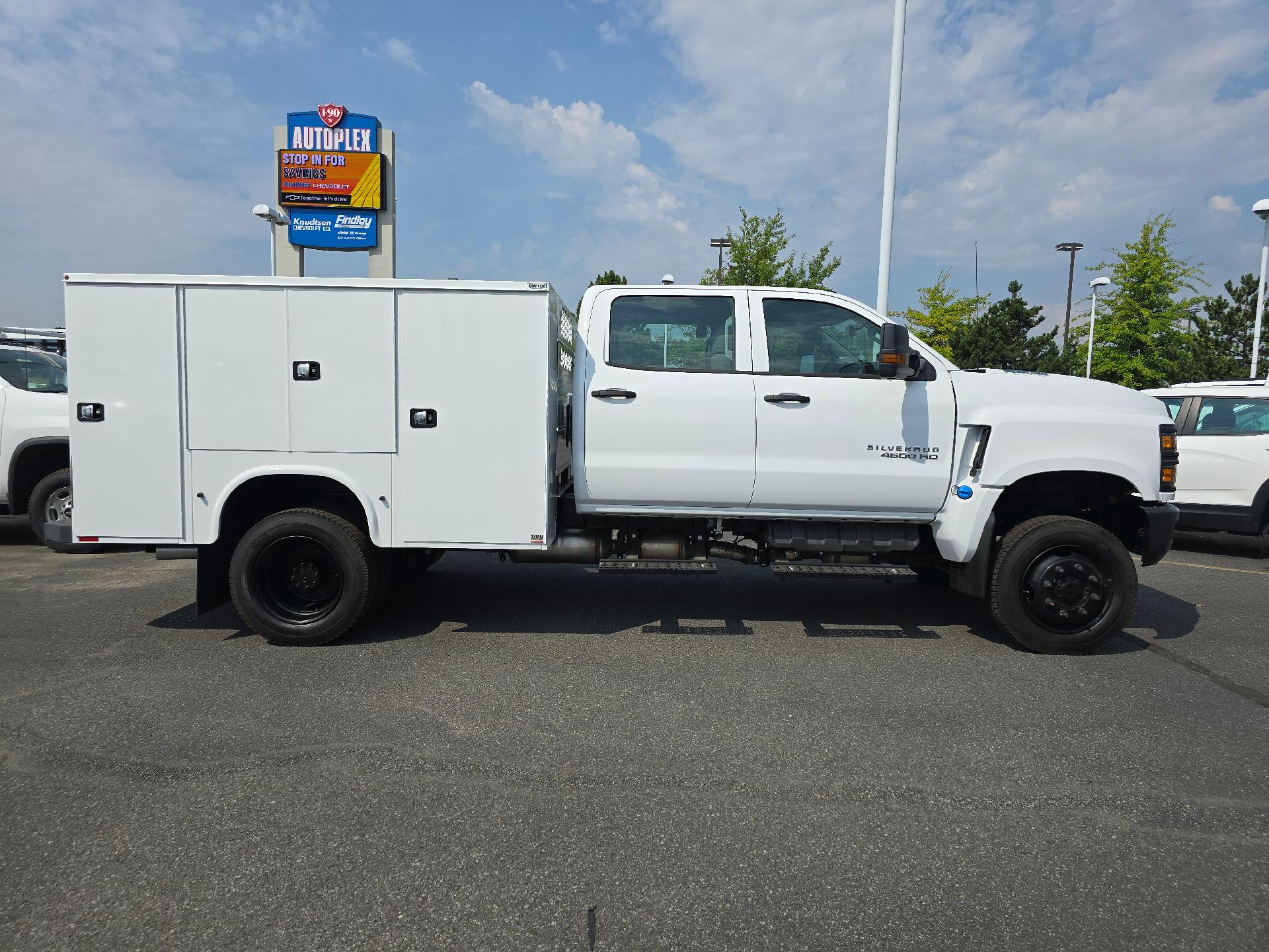 2024 Chevrolet Silverado 4500 HD Vehicle Photo in POST FALLS, ID 83854-5365