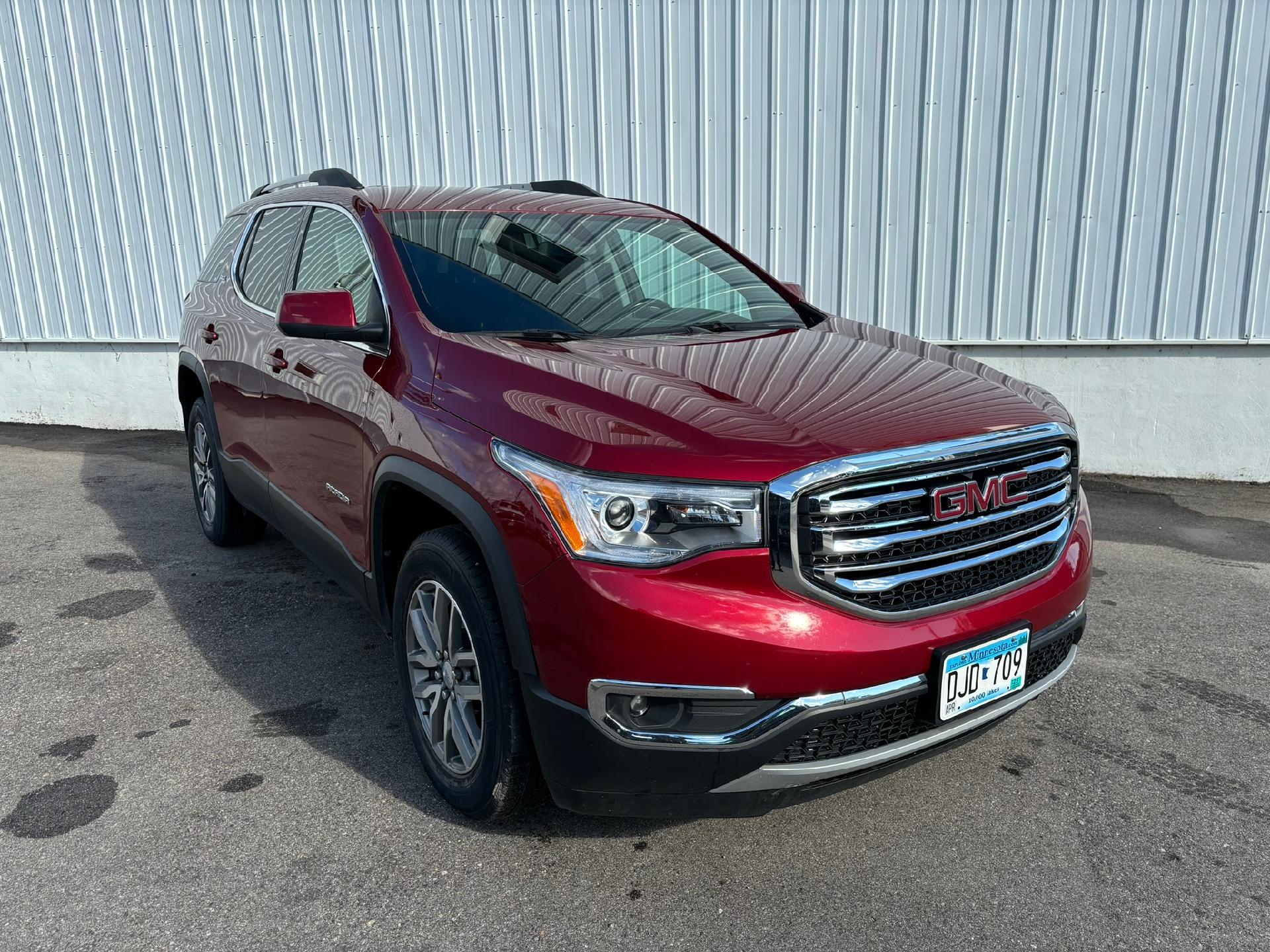 Used 2019 GMC Acadia SLE-2 with VIN 1GKKNSLA5KZ269852 for sale in Red Lake Falls, Minnesota