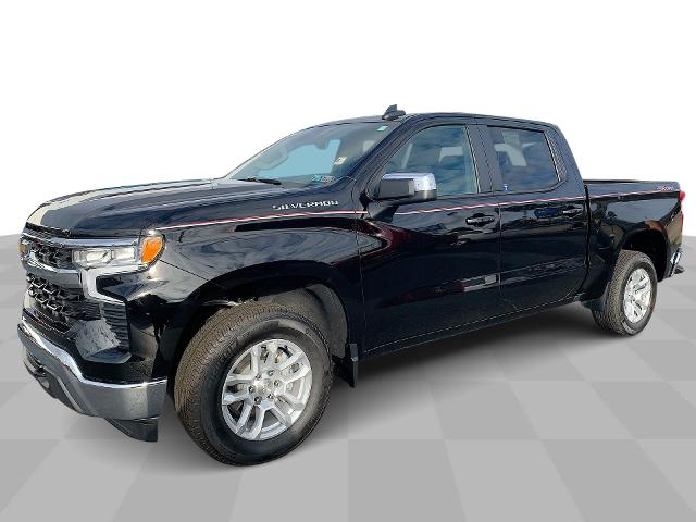 2024 Chevrolet Silverado 1500 Vehicle Photo in MOON TOWNSHIP, PA 15108-2571