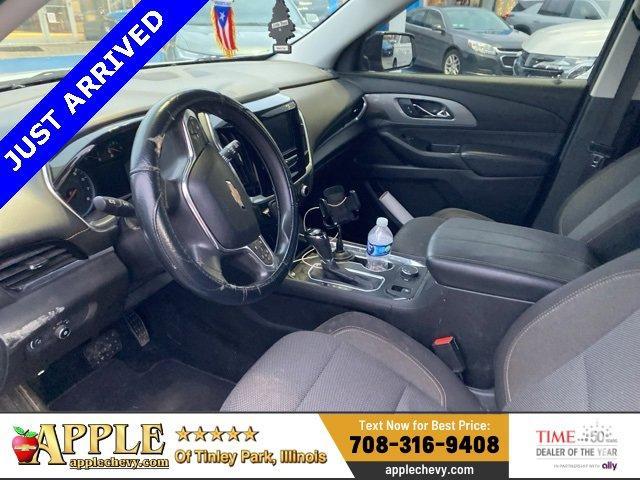 Used 2018 Chevrolet Traverse LS with VIN 1GNERFKW4JJ137476 for sale in Tinley Park, IL