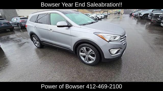 2015 Hyundai SANTA FE Vehicle Photo in Pleasant Hills, PA 15236