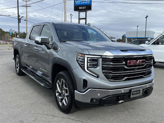 2023 GMC Sierra 1500 Vehicle Photo in ALCOA, TN 37701-3235