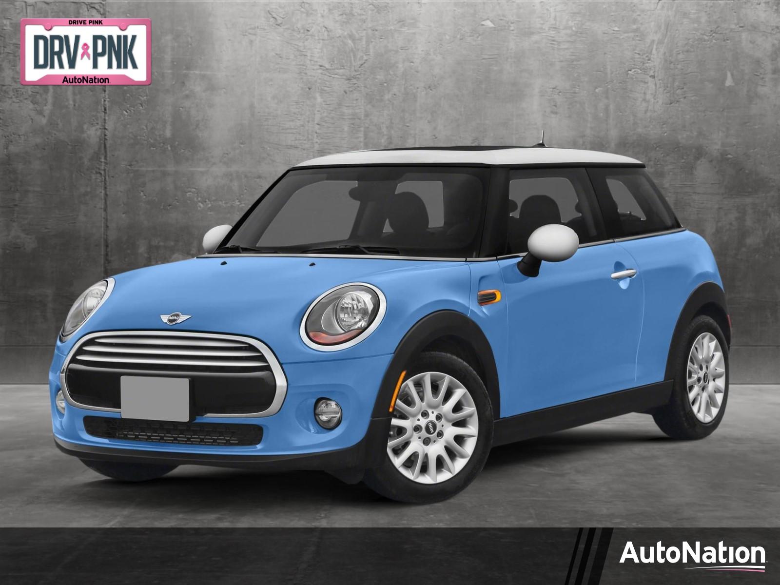 2015 MINI Cooper Hardtop 2 Door Vehicle Photo in GREENACRES, FL 33463-3207