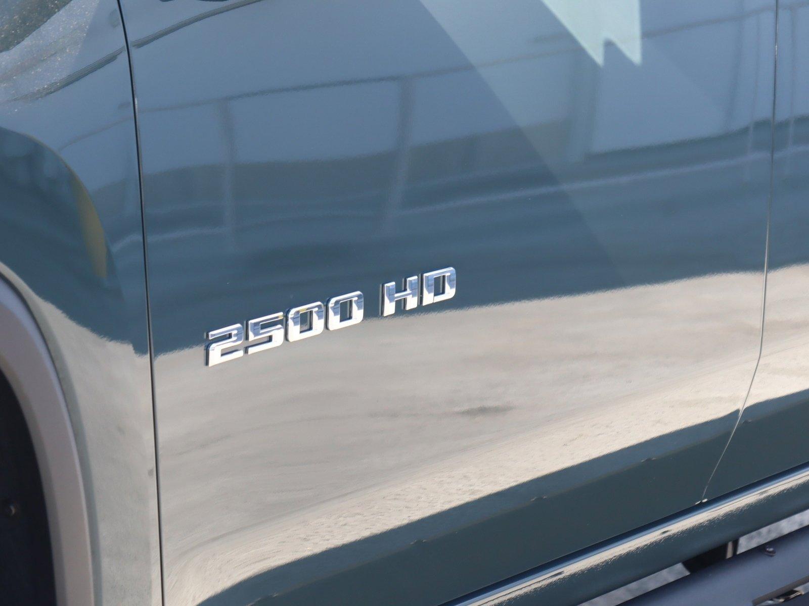 2025 Chevrolet Silverado 2500 HD Vehicle Photo in LOS ANGELES, CA 90007-3794