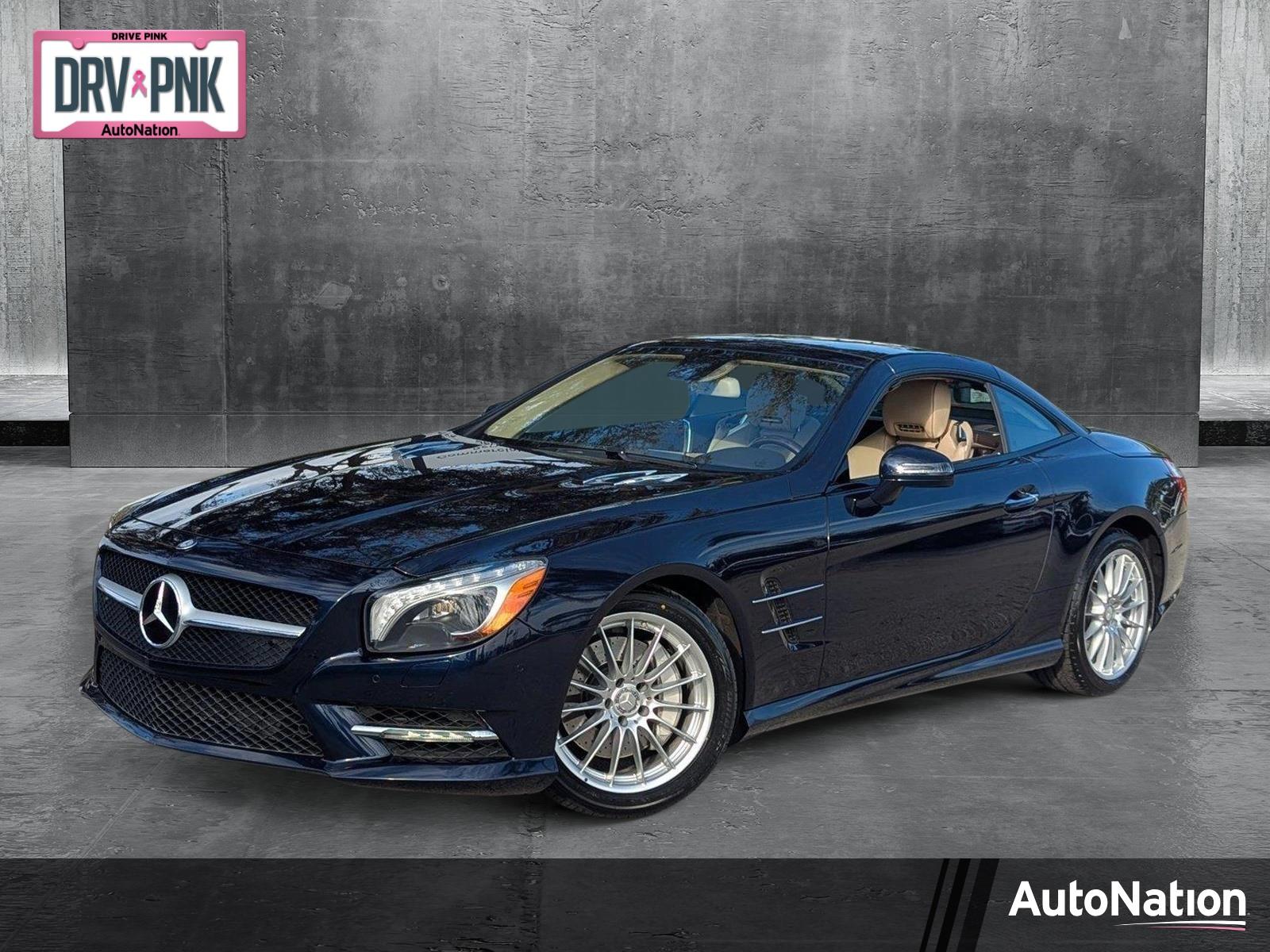 2014 Mercedes-Benz SL-Class Vehicle Photo in Delray Beach, FL 33444