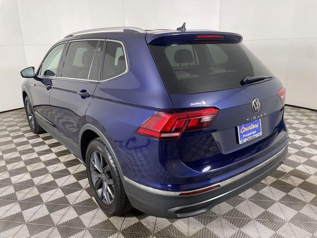 2022 Volkswagen Tiguan Vehicle Photo in PHOENIX, AZ 85014-3381