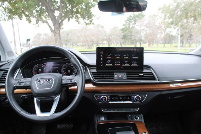 2023 Audi Q5 Vehicle Photo in HOUSTON, TX 77090