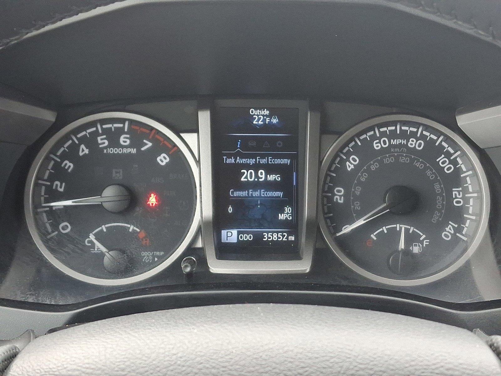 2022 Toyota Tacoma 4WD Vehicle Photo in Harrisburg, PA 17111