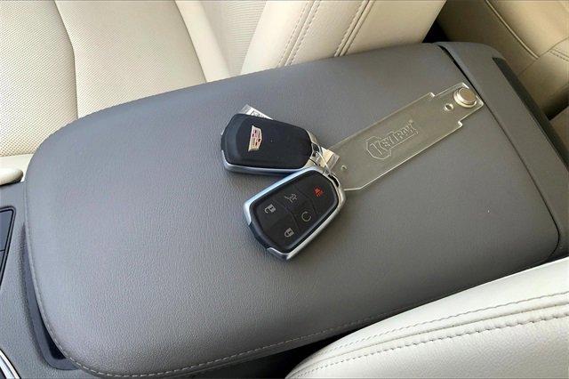 2023 Cadillac XT5 Vehicle Photo in KANSAS CITY, MO 64114-4545