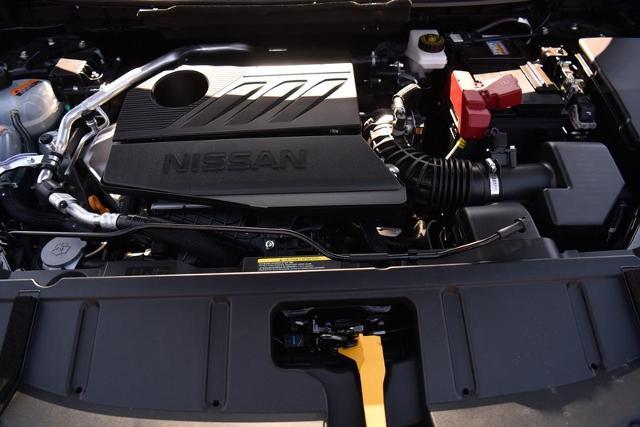 2025 Nissan Rogue Vehicle Photo in Ballwin, MO 63011