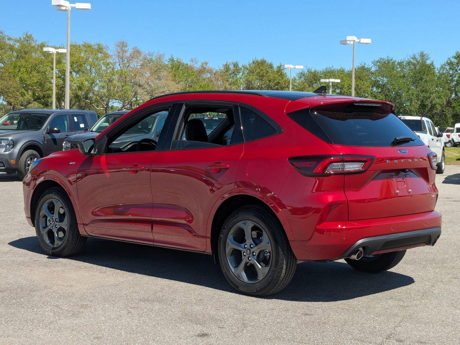 2023 Ford Escape Vehicle Photo in St. Petersburg, FL 33713