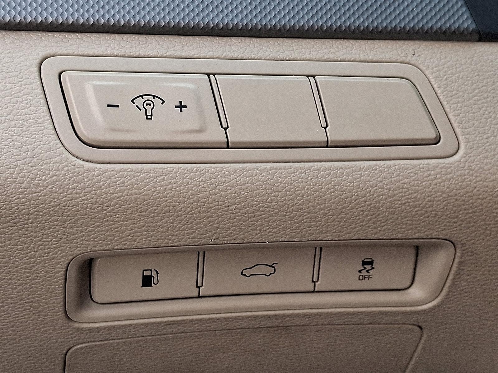 2017 Hyundai SONATA Hybrid Vehicle Photo in Trevose, PA 19053