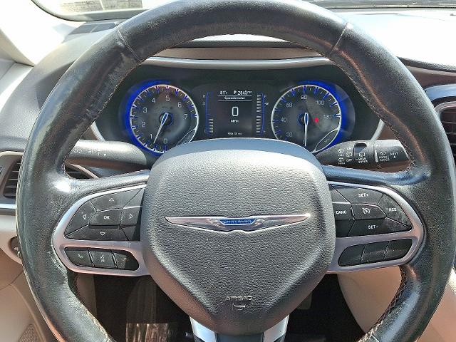 2019 Chrysler Pacifica Vehicle Photo in HARRISBURG, PA 17111-1033