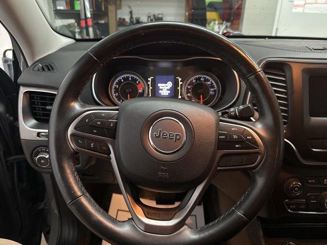 2020 Jeep Cherokee Vehicle Photo in MEDINA, OH 44256-9631