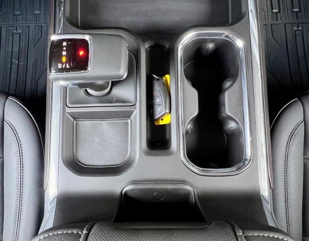 2025 GMC Sierra 1500 Vehicle Photo in EFFINGHAM, IL 62401-2832