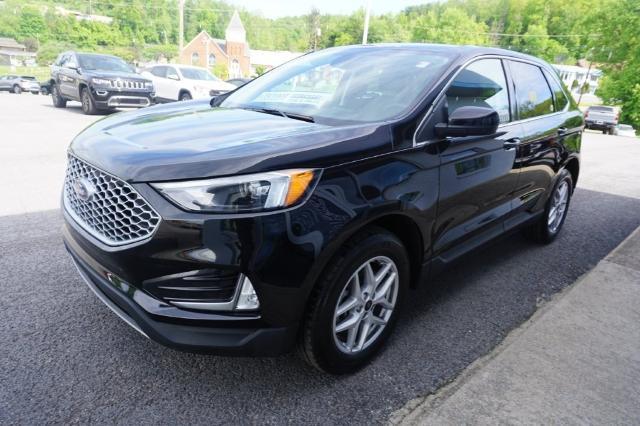 2023 Ford Edge Vehicle Photo in FAIRMONT, WV 26554-2318