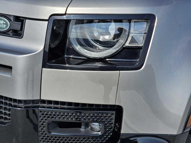 2024 Defender Vehicle Photo in AUSTIN, TX 78717