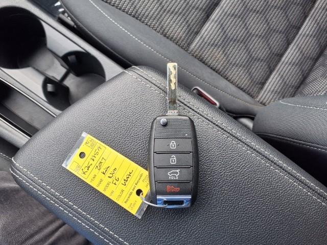 2017 Kia Niro Vehicle Photo in Oshkosh, WI 54904