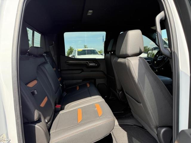 2024 GMC Sierra 1500 Vehicle Photo in COLUMBIA, MO 65203-3903