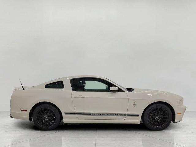 2013 Ford Mustang Vehicle Photo in Neenah, WI 54956