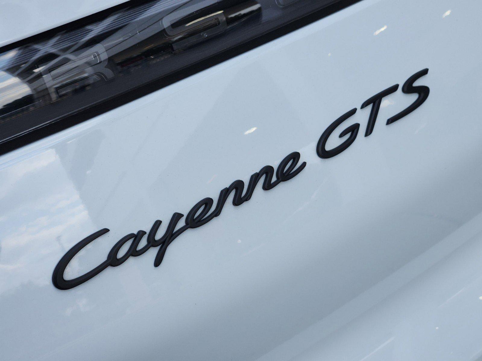 2023 Porsche Cayenne Vehicle Photo in GRAPEVINE, TX 76051-8302