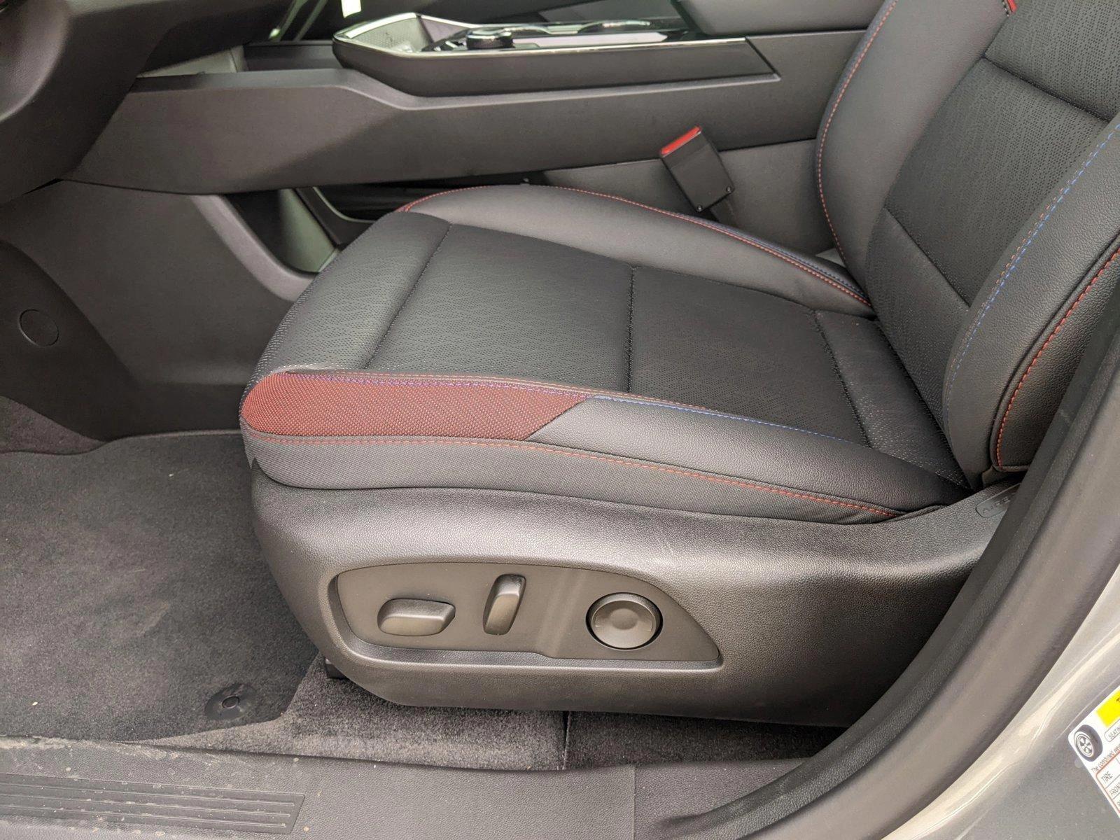 2025 Chevrolet Equinox Vehicle Photo in AUSTIN, TX 78759-4154