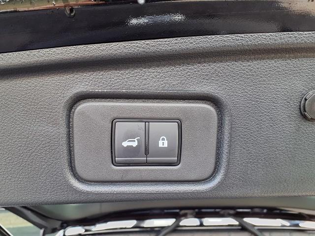 2025 Nissan Pathfinder Vehicle Photo in Oshkosh, WI 54904