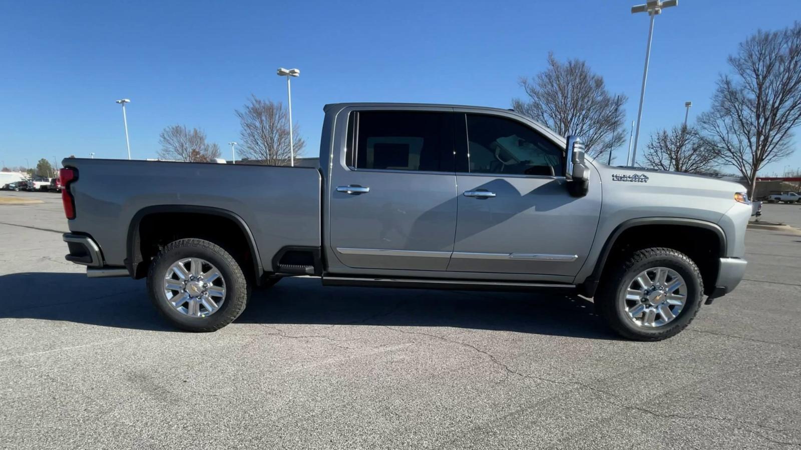 2025 Chevrolet Silverado 2500 HD Vehicle Photo in BENTONVILLE, AR 72712-4322