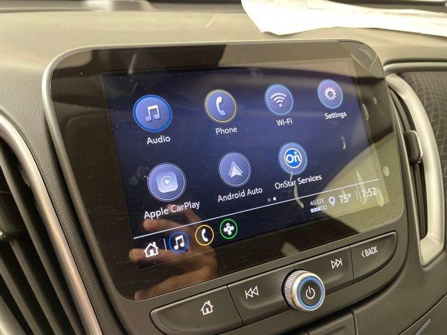 2025 Chevrolet Malibu Vehicle Photo in PHOENIX, AZ 85014-3381