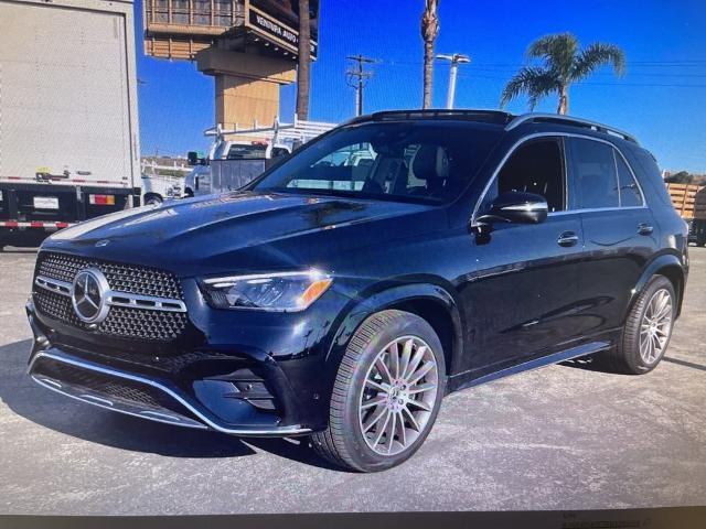 2024 Mercedes-Benz GLE Vehicle Photo in VENTURA, CA 93003-8585