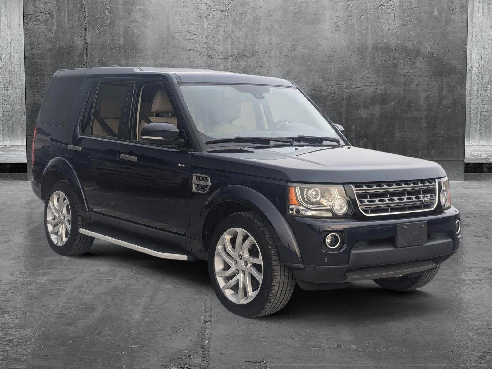 2016 Land Rover LR4 Vehicle Photo in Cockeysville, MD 21030