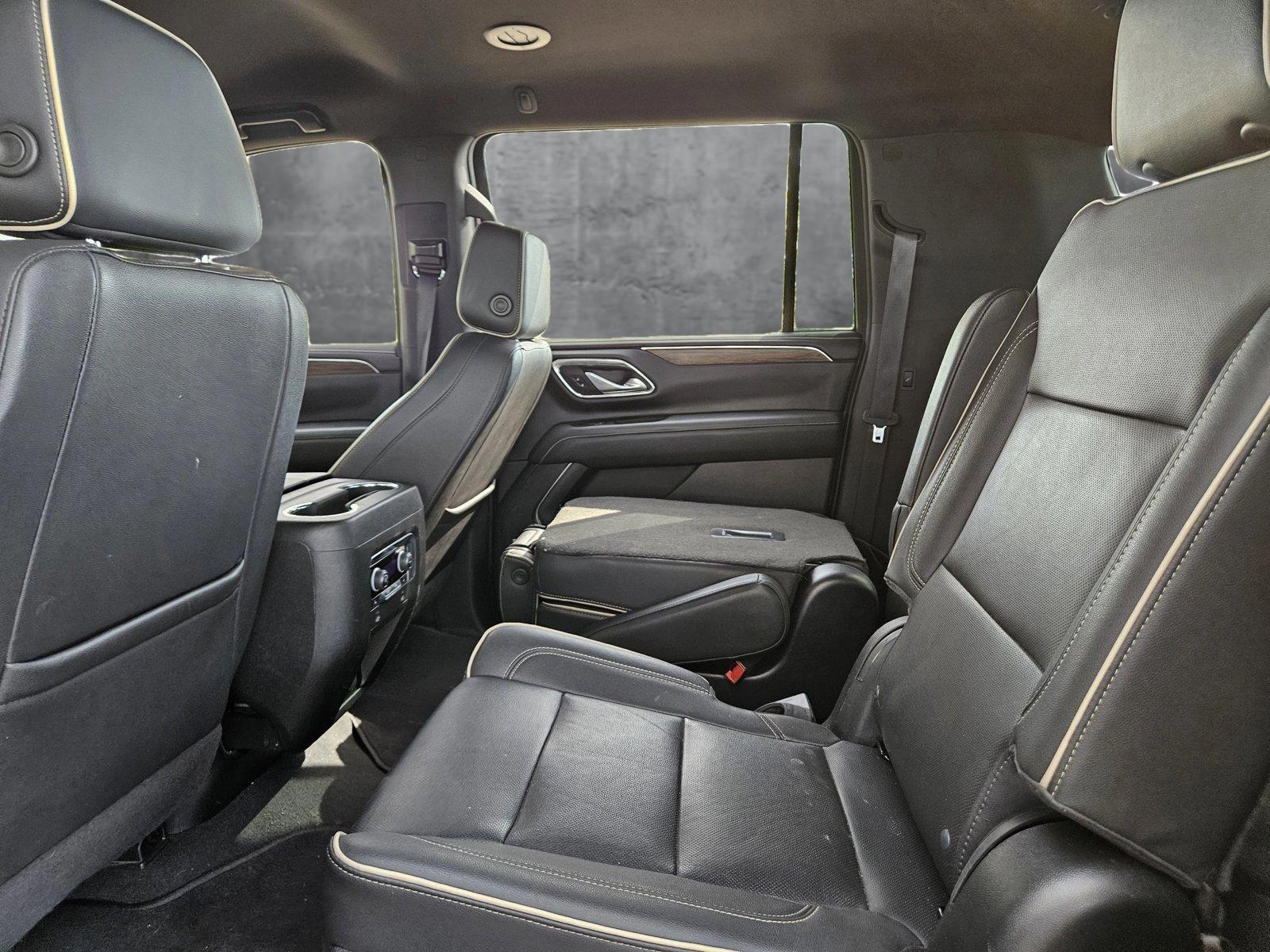 2023 Chevrolet Suburban Vehicle Photo in AUSTIN, TX 78759-4154