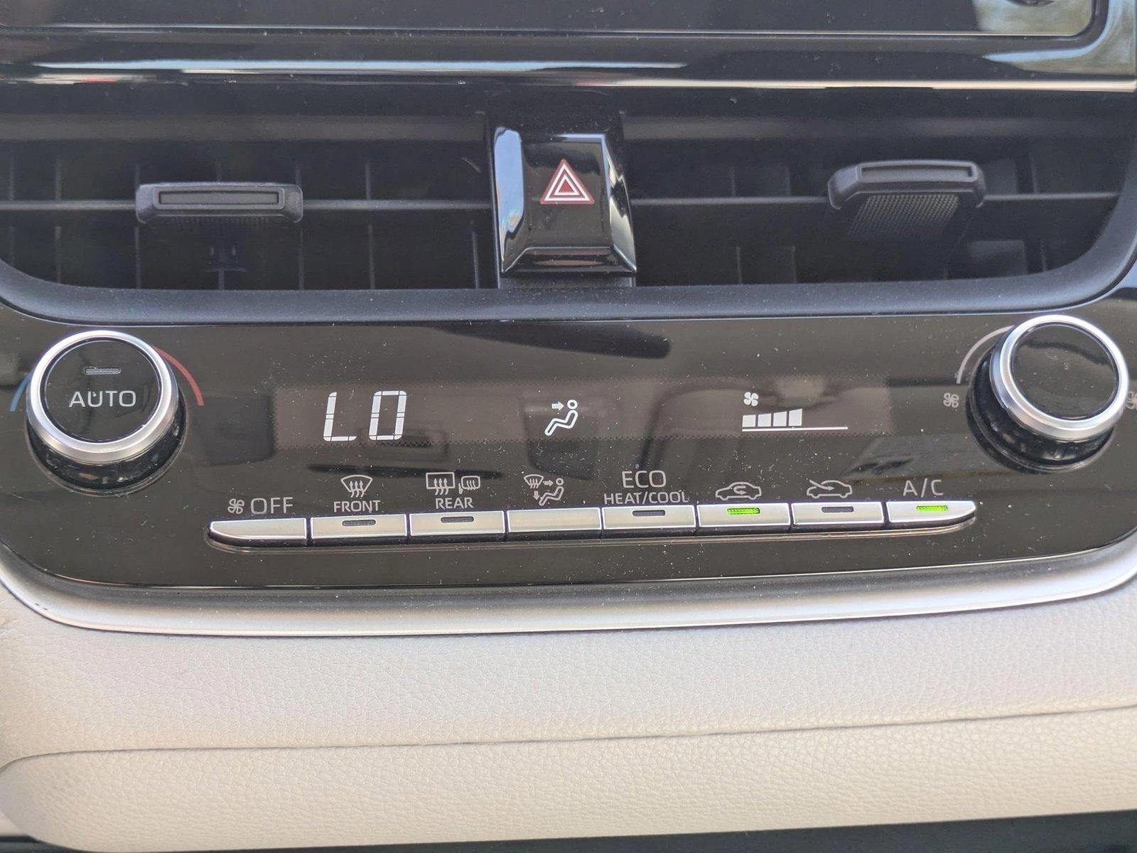 2020 Toyota Corolla Vehicle Photo in Clearwater, FL 33761