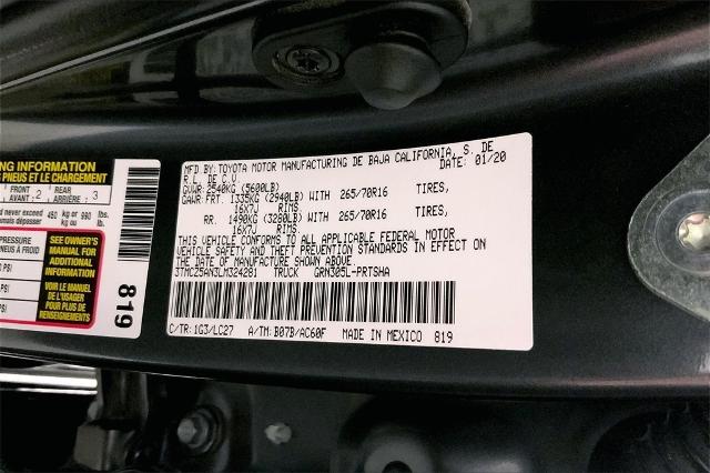 2020 Toyota Tacoma 4WD Vehicle Photo in Kansas City, MO 64114