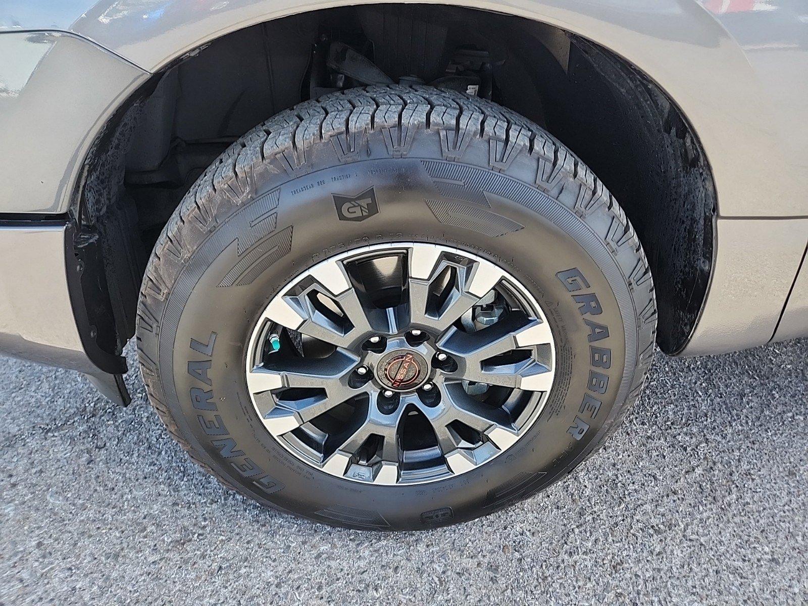 2024 Nissan Titan Vehicle Photo in Albuquerque, NM 87110
