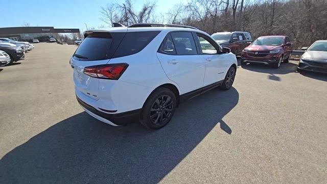 2024 Chevrolet Equinox Vehicle Photo in Pleasant Hills, PA 15236