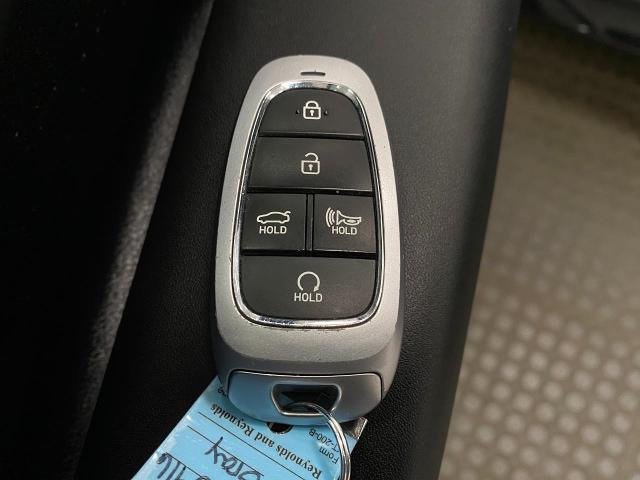 2021 Hyundai SONATA Vehicle Photo in Appleton, WI 54913