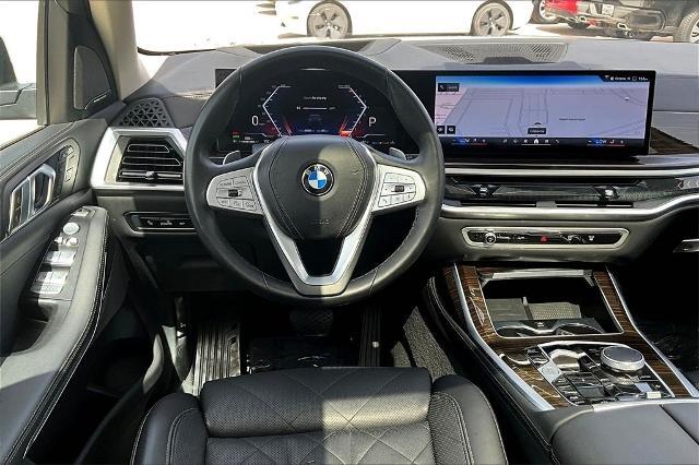 2024 BMW X7 xDrive40i Vehicle Photo in San Antonio, TX 78230