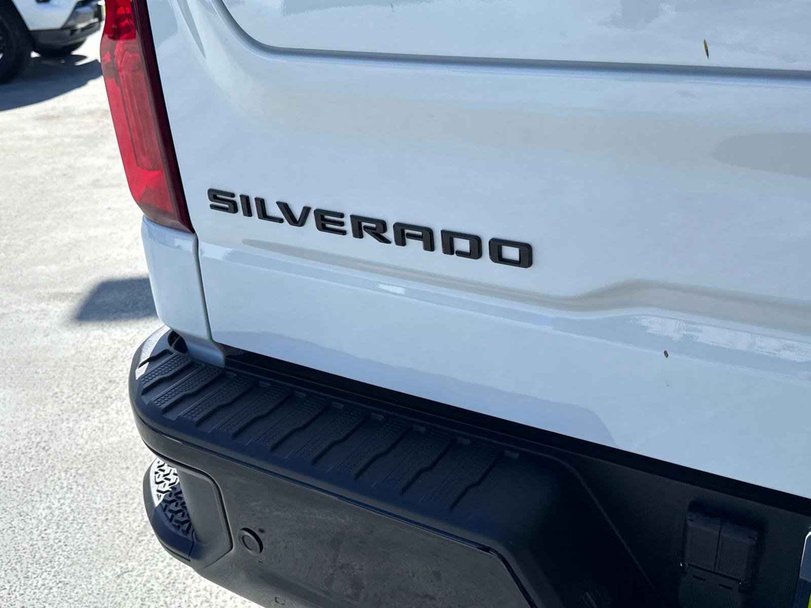 2025 Chevrolet Silverado 1500 Vehicle Photo in LOS ANGELES, CA 90007-3794