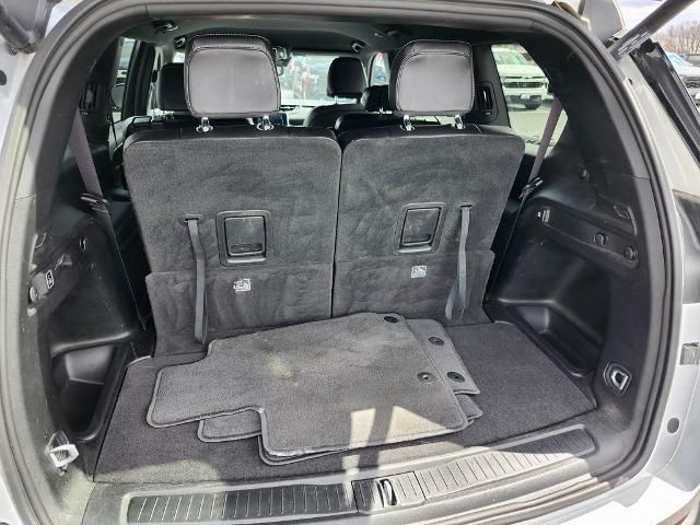 2023 Jeep Grand Cherokee L Vehicle Photo in GREEN BAY, WI 54304-5303