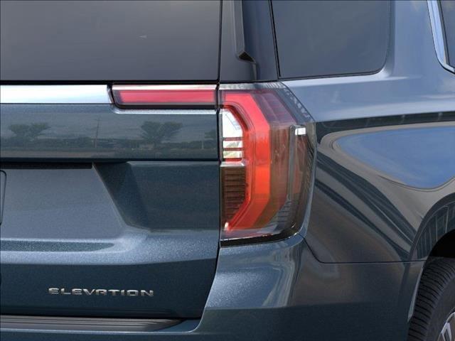 2025 GMC Yukon Vehicle Photo in EMPORIA, VA 23847-1235