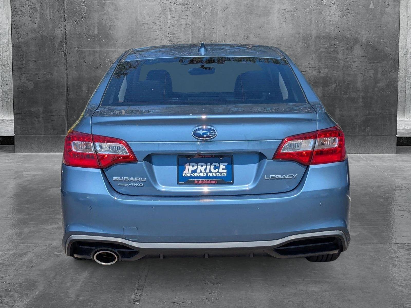 2018 Subaru Legacy Vehicle Photo in Tampa, FL 33614