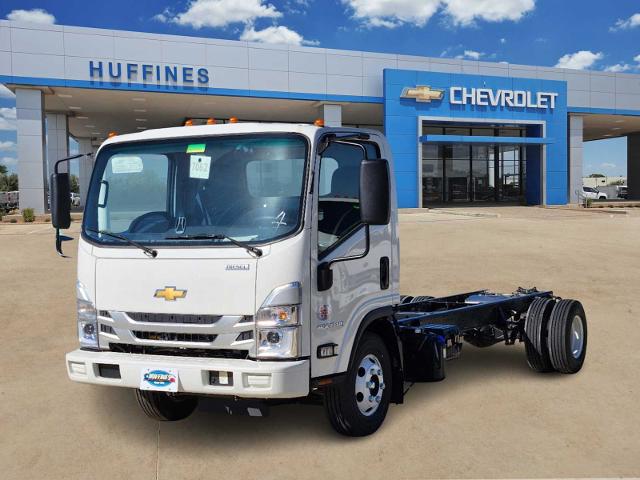 2024 Chevrolet 4500 HD LCF Diesel Vehicle Photo in LEWISVILLE, TX 75067