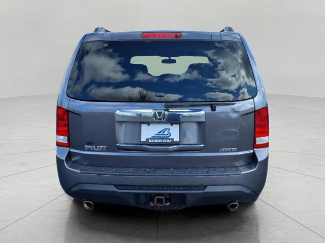 2015 Honda Pilot Vehicle Photo in Oshkosh, WI 54904