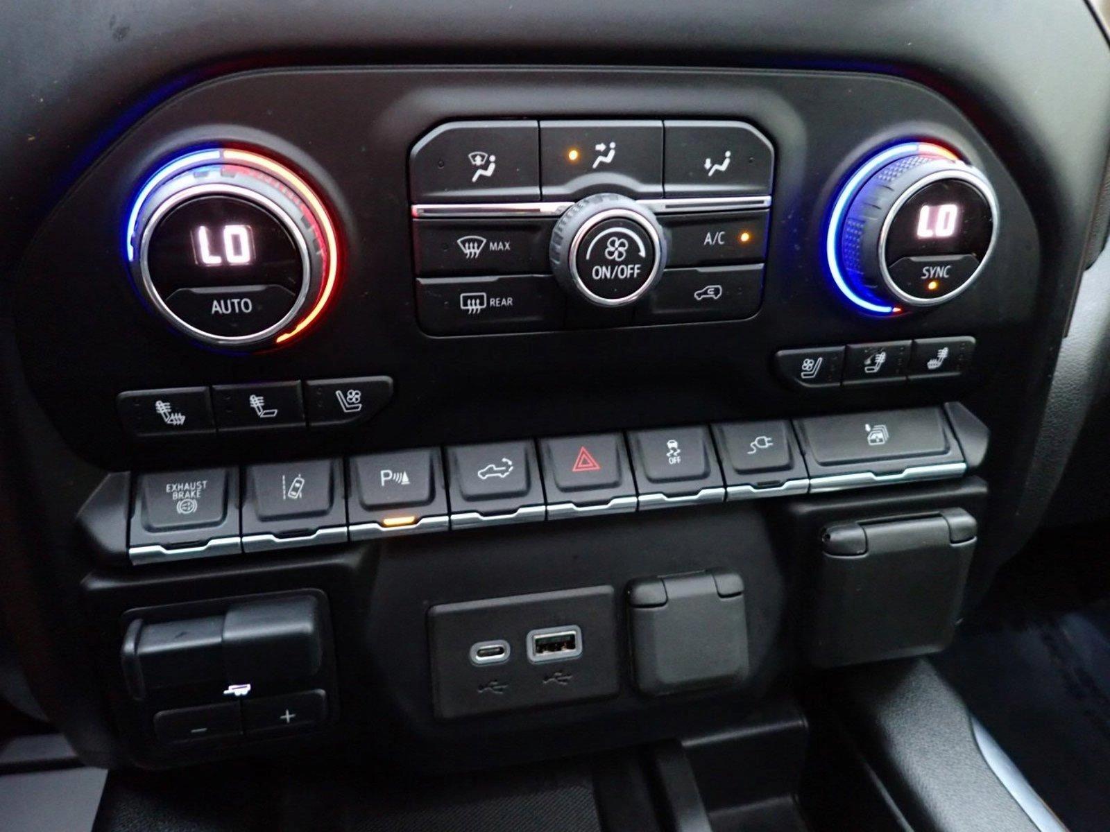 2020 Chevrolet Silverado 2500 HD Vehicle Photo in DENVER, CO 80221-3610