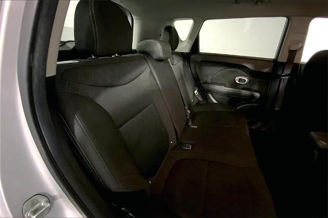 2015 Kia Soul Vehicle Photo in Lees Summit, MO 64086